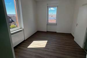 Geräumiges 9-Zimmer Haus mit Hof, Garagen und Garten in Münster (Darmstadt-Dieburg) – Die vollständige Adresse der Immobilie erhältst du vom Anbieter., 64839 Münster – Vorschaubild 4