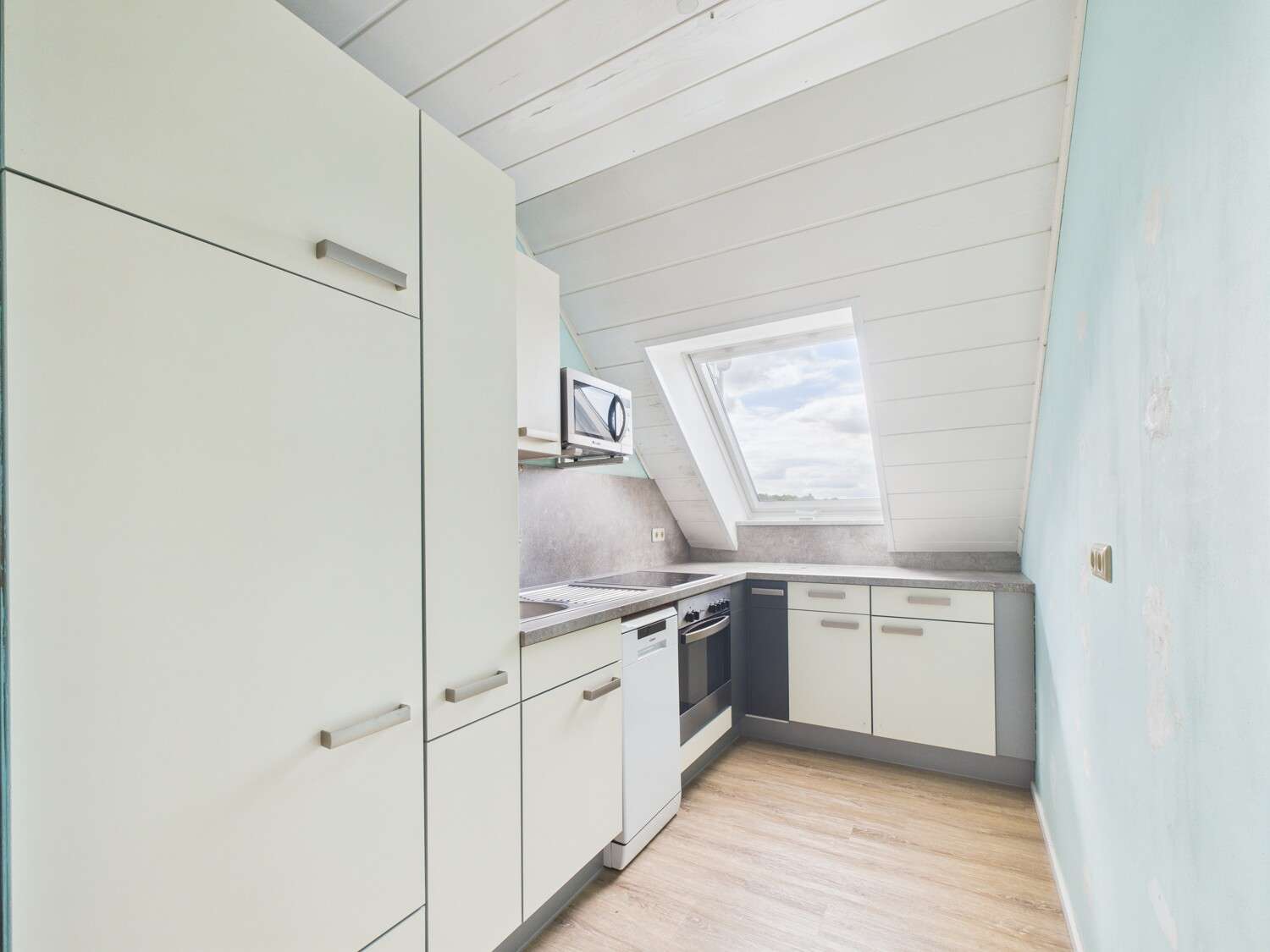 Immobilie in Allersberg - Ihr neues Zuhause: Großzügige Maisonette-Wohnung in ruhiger Lage von Allersberg - Bild 7