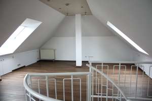 Schöne Maisonettewohnung in Leverkusen – Die vollständige Adresse der Immobilie erhältst du vom Anbieter., 51371 Bürrig, Leverkusen – Vorschaubild 11