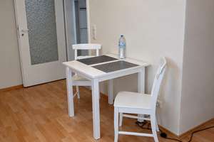 Helles 1-Zimmer-Apartment mit Südbalkon, Einbauküche und Stellplatz in Nürnberg-Laufamholz – 90482 Laufamholz, Nürnberg – Vorschaubild 4
