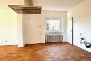 WOHNEN WIE IM EIGENEN HAUS I FRISCH RENOVIERT I SIEGEN-WEIDENAU – Die vollständige Adresse der Immobilie erhältst du vom Anbieter., 57076 Weidenau, Siegen – Vorschaubild 8