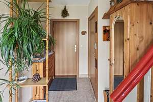 Vermietetes Zweifamilienhaus in ruhiger Lage in Ingolstadt - ideal für Kapitalanleger – Die vollständige Adresse der Immobilie erhältst du vom Anbieter., 85053 Südost, Ingolstadt – Vorschaubild 11
