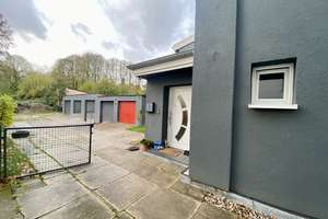 Eigennutzung und/oder Investition - Saniertes EFH und kleiner Garagenhof – Die vollständige Adresse der Immobilie erhältst du vom Anbieter., 23623 Ahrensbök – Vorschaubild 4
