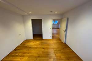 Exclusive Immobilie! Traumhaft schöne 4,5 Zi. DG Maisonette Wohnung in imposantem Altbau in S-West – Senefelderstraße 17, 70176 Feuersee, Stuttgart – Vorschaubild 9