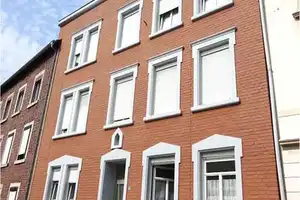 439 - Kapitalanlage! Mehrfamilienhaus mit 5 Wohneinheiten in zentraler Lage in Stollberg – Blaustraße 1X, 52222 Aachen (Kreis) – Vorschaubild 1
