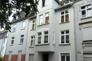Beek: helle und ruhige 2-Zimmer-Altbau-Whng mit Wohnküche – Schillstr 70, 47119 Duisburg – Vorschaubild 1