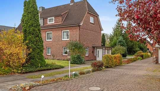 Bild von Sanierungsbedürftige DHH mit Anbaupotenzial in ruhiger Lage von HH Alt-Nettelnburg