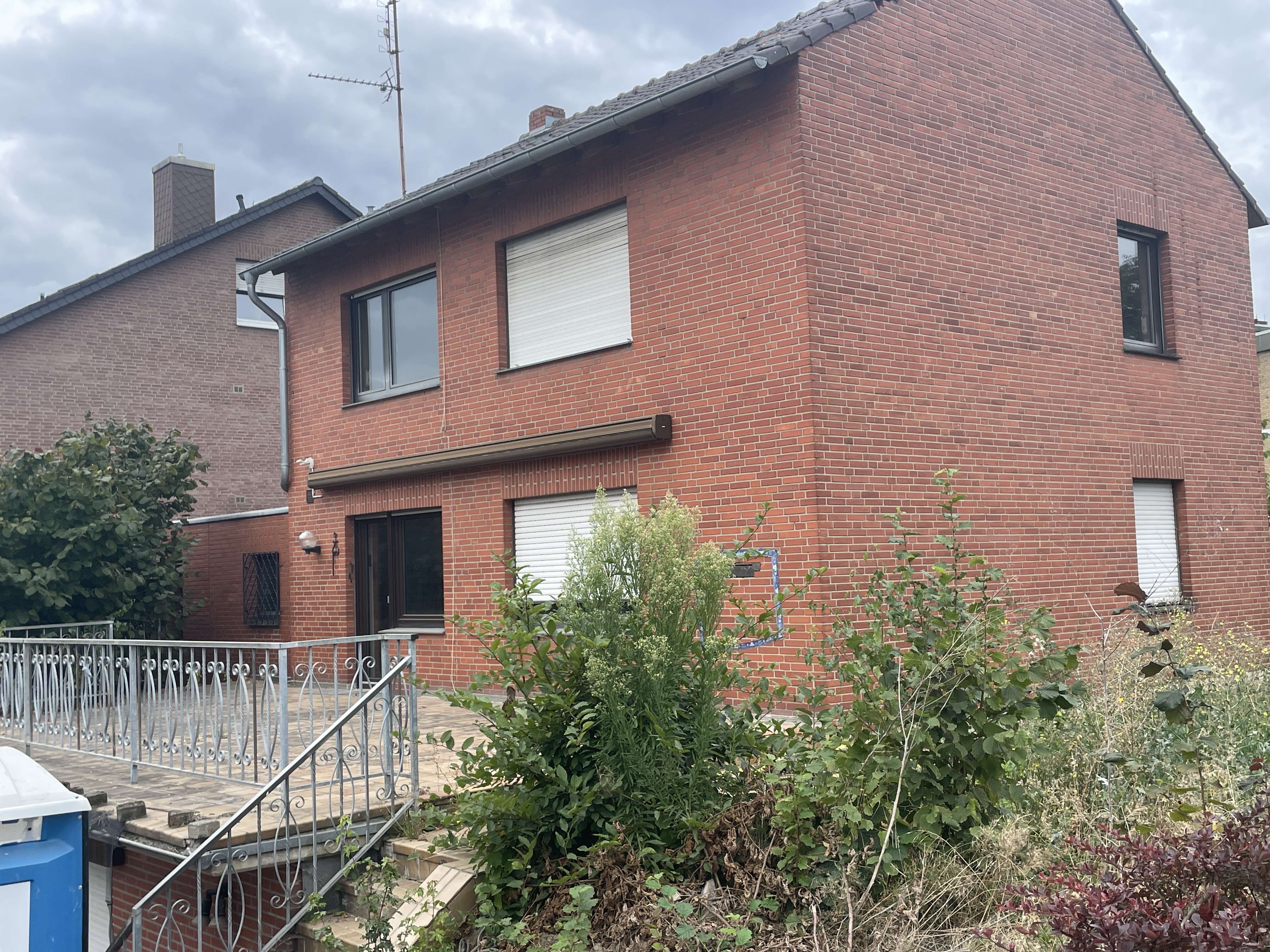 Einfamilienhaus mit Garage in Bergheim, 6 Zimmer, Rhein Erft Kreis – Bild 3