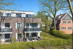 Wohnkomfort auf einer Ebene:
4 Zimmer, Terrasse, Aufzug – Die vollständige Adresse der Immobilie erhältst du vom Anbieter., 22419 Langenhorn, Hamburg – Vorschaubild 2