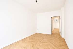 Bezugsfreie, exklusive Maisonette-Wohnung mit Dachgeschoss am Schloss Charlottenburg! – Die vollständige Adresse der Immobilie erhältst du vom Anbieter., 10585 Charlottenburg, Berlin – Vorschaubild 8