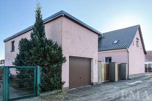 Gemütliches Einfamilienhaus mit Nebengebäude auf kleinem Hofgrundstück – Die vollständige Adresse der Immobilie erhältst du vom Anbieter., 14624 Dallgow-Döberitz – Vorschaubild 4