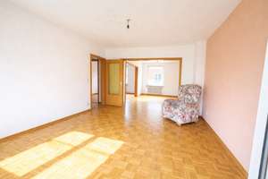 Großzügige 7-Zimmer-Maisonettewohnung | ca. 132 m² | 2 Bäder | Ideal für Familien in Unter-Meiderich