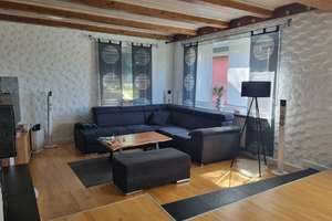 "Modernes 2-FH in Reutlingen mit großem Grundstück, Winterbalkon, 2 Garagen & Vermietungspotenzial" – Die vollständige Adresse der Immobilie erhältst du vom Anbieter., 72766 Mittelstadt, Reutlingen – Vorschaubild 3
