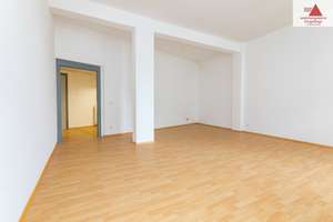 Geräumige 4-Raum-Wohnung im Annaberger Zentrum!! – Wolkensteiner Str. 15, 9456 Annaberg-Buchholz – Vorschaubild 3