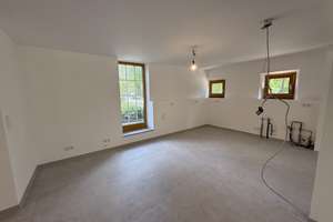 Exklusives Einfamilienhaus in Jöllenbeck - 7ZK2B  / 3.700m2 eingezä. Grundst. Teich Wellness-BAD – Beckendorfstraße 167, 33739 Dornberg, Bielefeld – Vorschaubild 5
