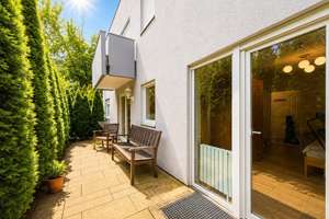 Wunderschöne neue Terrassen-Garten-Wohnung, nach Westen ausgerichtet und mit Einbauküche in Moosach – Die vollständige Adresse der Immobilie erhältst du vom Anbieter., 80992 Moosach-Bahnhof, München – Vorschaubild 4