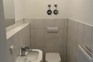 Ruhige, helle 3-Zimmer-Wohnung mit 2 Balkonen im Zentrum Nähe ZOB/Schloss/THI – Esplanade 19, 85049 Mitte, Ingolstadt – Vorschaubild 6