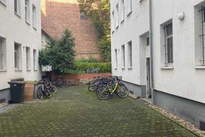 Helles Apartment mit Einbauküche und bodentiefem Fenster mitten in der City! – Große Steinstraße 10, 6108 Altstadt, Halle (Saale) – Vorschaubild 4