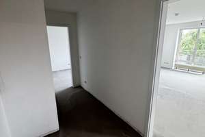 2-Zimmer-Wohnung mit Balkon in Marzahn – ab sofort verfügbar! – Fichtelbergstr. 5, 12685 Marzahn, Berlin – Vorschaubild 2