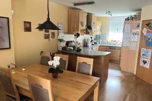 Willkommen im neuen Zuhause! Doppelhaushälfte mit Garage und Garten in Ötigheim  – Rastatt (Kreis) – Vorschaubild 4
