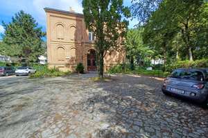 Property thumbnail 2