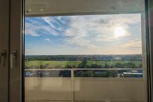 2-ZW Erlangen mit Ausblick (English contract possible) – Paul-Gossen-Straße 00, 91052 Forschungszentrum, Erlangen – Vorschaubild 2