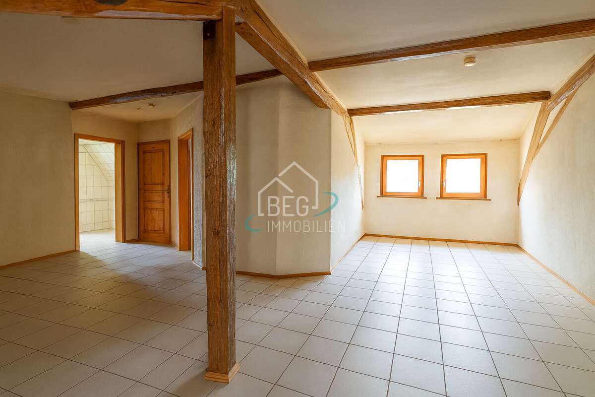 Immobilie in Michelfeld - Zwei Häuser, Gewerbe, Garagen & Freiflächen – vielseitiges Anwesen mit Potenzial - Bild 15