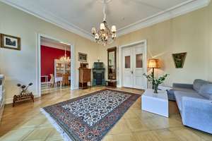 TRÄUME WERDEN WAHR! Luxuriöse 4-Zimmer-Altbauwohnung mit Balkon & EBK in Wiesbaden-Mitte – Die vollständige Adresse der Immobilie erhältst du vom Anbieter., 65185 Mitte, Wiesbaden – Vorschaubild 4