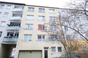Top Lage - Aufgeteiltes Mehrfamilienhaus mit 14 Einheiten und 5% Nettorendite in St. Johannis – Die vollständige Adresse der Immobilie erhältst du vom Anbieter., 90419 Sandberg, Nürnberg – Vorschaubild 2