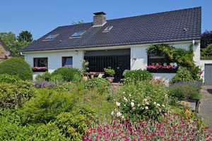 RESERVIERT! Freistehender Bungalow mit Parkgrundstück in Blumenkamp  – Wesel (Kreis) – Vorschaubild 2
