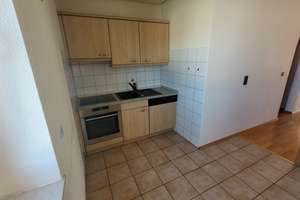 Alltagstaugliche 3-Zimmer-Wohnung mit Balkon in Wuppertal – Ermanstraße 6, 42287 Barmen, Wuppertal – Vorschaubild 10