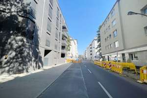 Zentrale Lage trifft Wohnkomfort: Bezugsfreie & Großzügige 2-Zimmerwohnung mit Balkon & Einbauküche! – Die vollständige Adresse der Immobilie erhältst du vom Anbieter., 40211 Stadtmitte, Düsseldorf – Vorschaubild 23