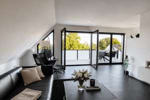 Penthouse-Charakter mit Kamin, traumhafter Dachterrasse und Weitblick in Dortmund-Höchsten – 44267 Holzen, Dortmund – Vorschaubild 2