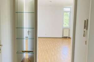 Helle 2-Zimmer-Wohnung ab sofort frei - Anmietung nur mit Wohnberechtigungsschein nach §88d – Kleiststraße 42B, 64291 Arheilgen, Darmstadt – Vorschaubild 2