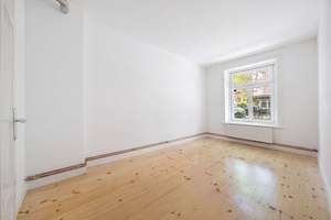 Stilvoll sanierte und frei lieferbare Altbauwohnung in Bestlage - 
unmittelbare Nähe zum Mühlenkamp – Die vollständige Adresse der Immobilie erhältst du vom Anbieter., 22301 Winterhude, Hamburg – Vorschaubild 7