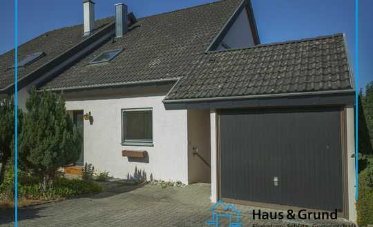 Doppelhaushälfte mit Einliegerwohnung in ruhige Lage (Sackgasse) mit schöner Aussicht