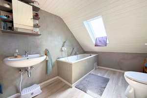 Property thumbnail 25