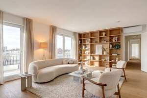 Bezugsfreies Penthouse mit Süd-Dachterrasse und Klimaanlage – Arnulfstraße 152, 80634 Neuhausen, München – Vorschaubild 1