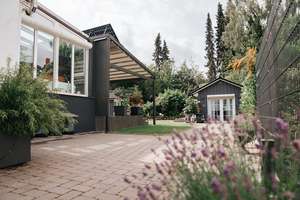 Luxuriöse Altbauvilla trifft modernen Wohnkomfort mit privater Gartenidylle mitten in Hamburg – Brockdorffstraße 46, 22149 Rahlstedt, Hamburg – Vorschaubild 3