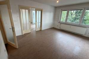 70 qm 3 Zi Whg mit Balkon unsaniert in ruhiger Lage zu verkaufen – Die vollständige Adresse der Immobilie erhältst du vom Anbieter., 65189 Nordost, Wiesbaden – Vorschaubild 4