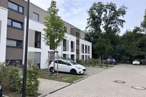 Moderne 4-Zimmer-Wohnung mit sonnigem Balkon und hochwertiger Ausstattung und EBK – 40625 Gerresheim, Düsseldorf – Vorschaubild 19