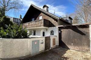 Einfamilienhaus mit großem, sonnigen Grundstück und viel Potenzial 