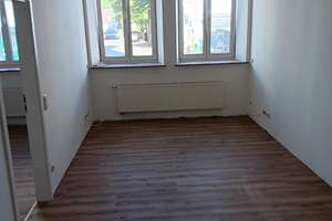 Zwei Zimmer in Aichach – Die vollständige Adresse der Immobilie erhältst du vom Anbieter., 86551 Aichach – Vorschaubild 2