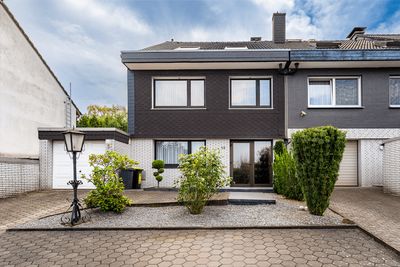 Familienfreundliches Wohnen mit Einliegerwohnung und ländlichem Flair in Dortmund Lanstrop