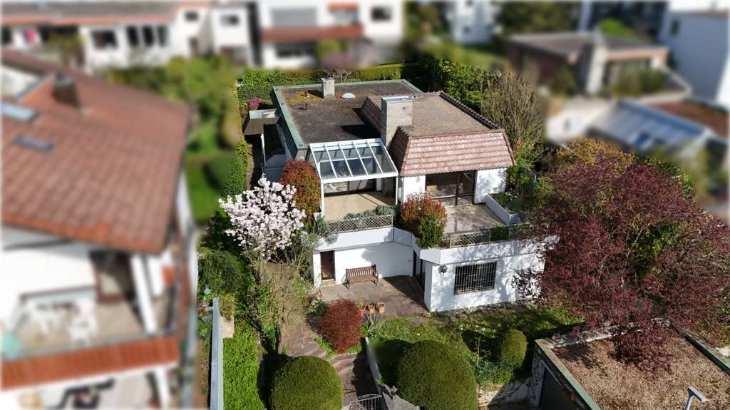 "Wohnen & Arbeiten" - Einfamilienhaus mit Einliegerwohnung