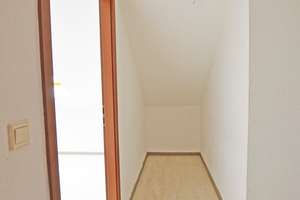Über den Dächern von DUI-Overbruch - helle 3,5-Raum-DG-Wohnung! – Memeler Str 34, 47178 Overbruch, Duisburg – Vorschaubild 14