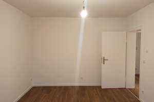 Sanierte 2-Zimmer-Wohnung mit Sonnenbalkon – Die vollständige Adresse der Immobilie erhältst du vom Anbieter., 40468 Unterrath, Düsseldorf – Vorschaubild 8