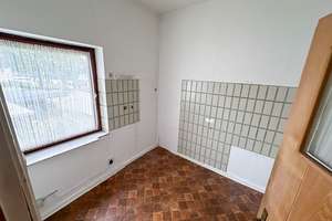 WOHN- UND GESCHÄFTSHAUS IN BESTER LAGE IN LECK mit 2 PKW-Stellplätzen
 – Die vollständige Adresse der Immobilie erhältst du vom Anbieter., 25917 Leck – Vorschaubild 11