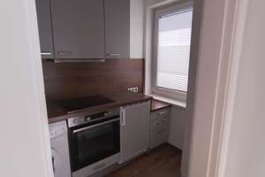 Bezugsfertige, ruhige 1 Zimmer-Wohnung mit Einbauküche, Parkett, Bettnische und Sonnenbalkon – Stückenstraße 61, 22081 Barmbek-Süd, Hamburg – Vorschaubild 12