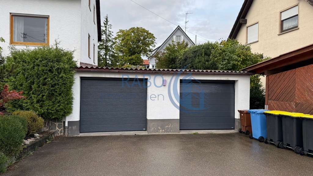 Immobilie in Neuhausen ob Eck - Großzügiges Zweifamilienhaus mit 712 m² Grundstück in beliebter Lage - Bild 1